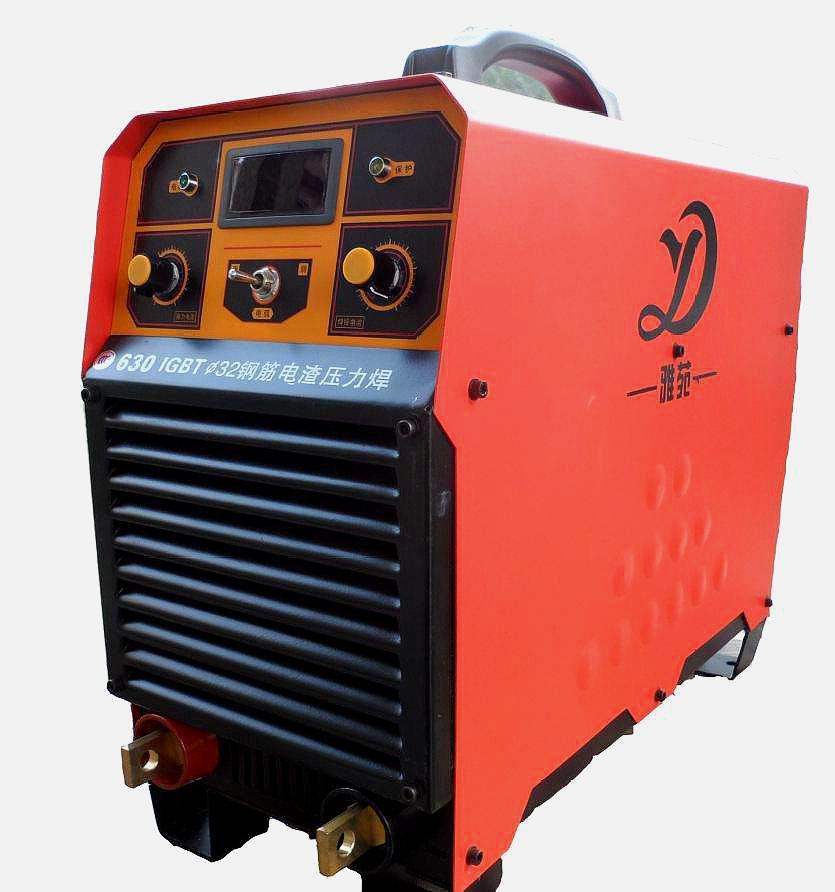 二氧化碳氣體保護焊機:看名字就能了解一個大概,電焊作業時在周圍生成