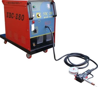 焊接變位機與焊機是一樣的生產性質嗎?