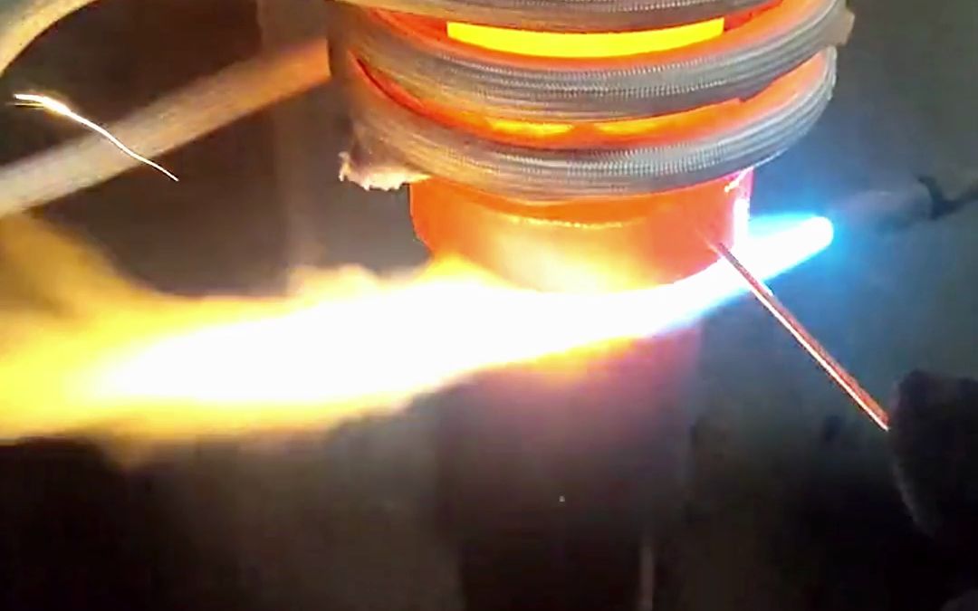 高頻焊機加火焰雙重加熱焊接直徑50mm的紫銅管